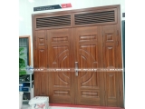 Cửa thép vân gỗ 4 cánh lệch chất lượng cao, giá rẻ ở Bình Dương