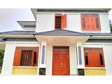 Thi công cửa thép vân gỗ theo yêu cầu tại Bình Dương - Đúng tiến độ
