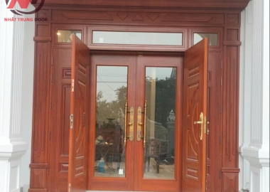 Cửa sổ thép vân gỗ cao cấp ở Bình Dương – Thi công tận nơi