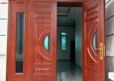 Top cửa thép vân gỗ đẹp tại Bình Dương được ưa chuộng nhất 2025