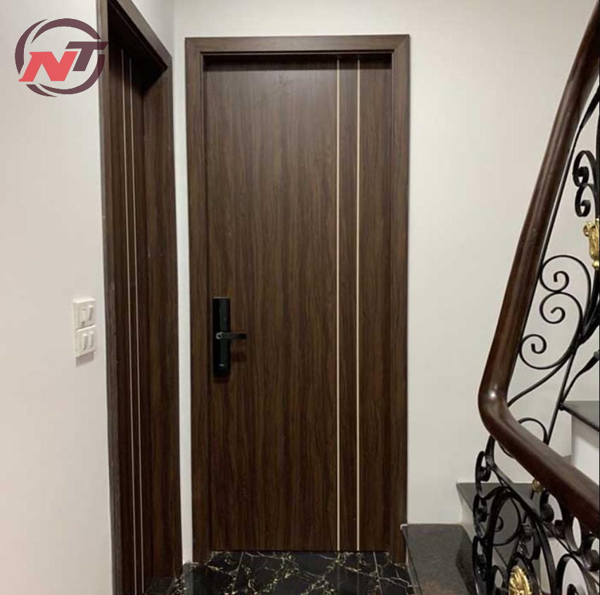 Đội thợ chuyên lắp đặt cửa nhựa composite tại Bình Dương