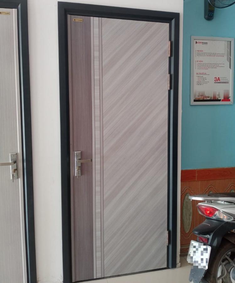 Địa chỉ bán cửa nhựa composite chất lượng tại Bình Dương - Giao nhanh
