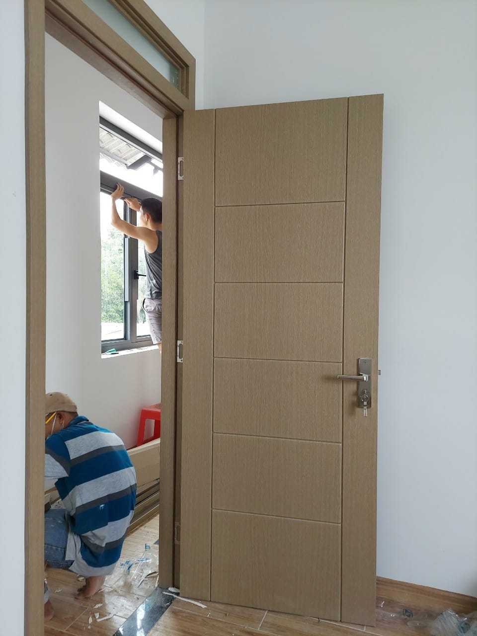 Cửa nhựa Hàn Quốc thi công nhanh gọn tại Bình Dương - Hỗ trợ giao tận nơi