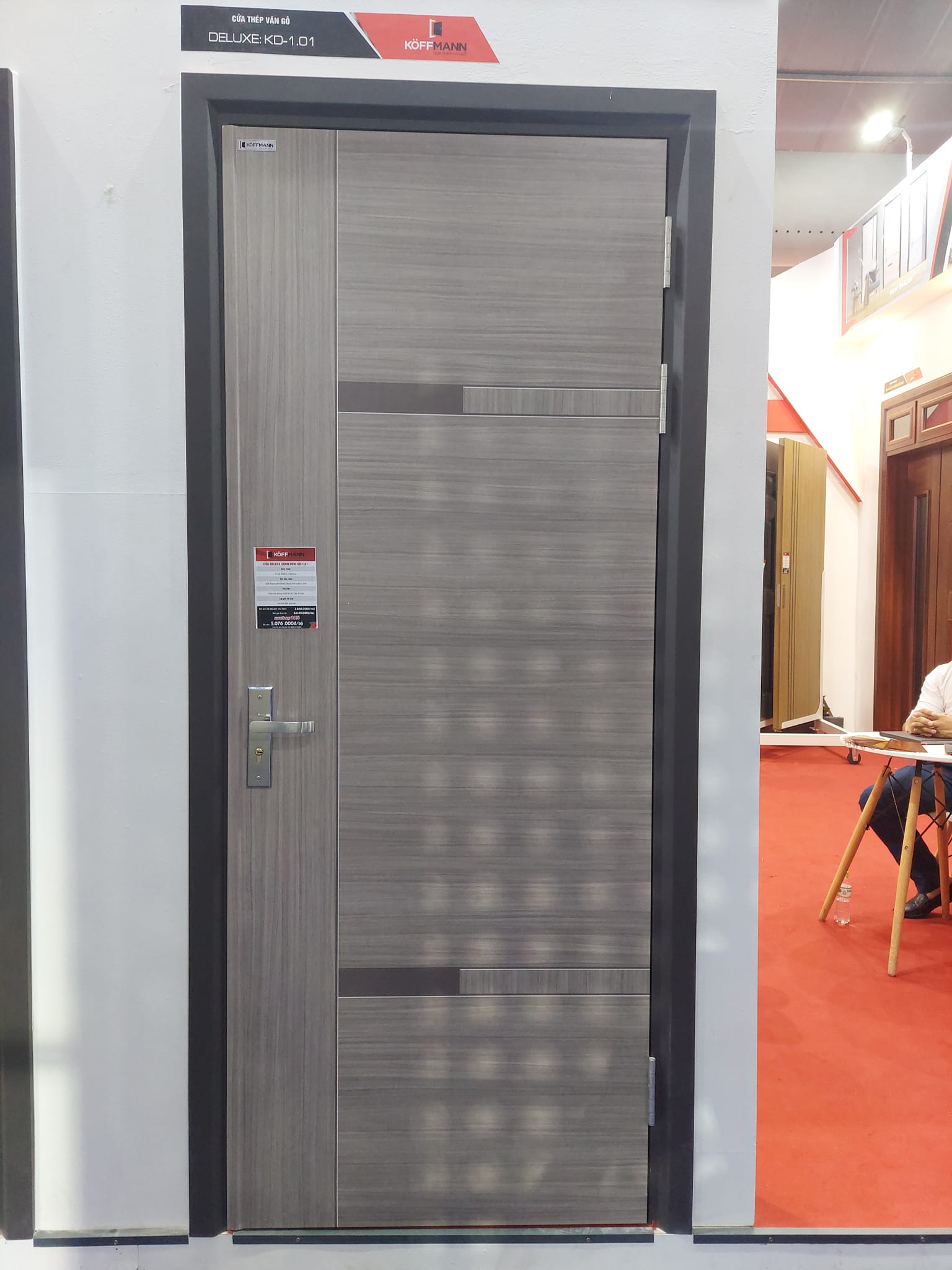 Thời gian thi công lắp đặt cửa nhựa composite mất bao lâu